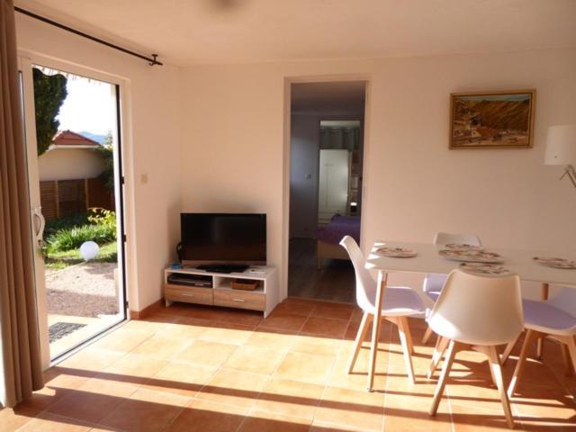 סן-מנדרייה-סור-מר Bas De Villa Jardin Plein Sud Proche Mer Clim-Wifi מראה חיצוני תמונה